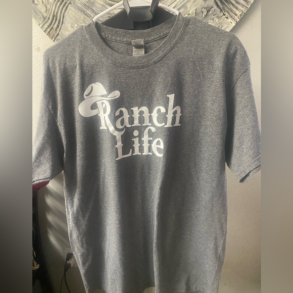 Gildan Other - Gildan Gray Ranch Life Short Sleeve Tee
